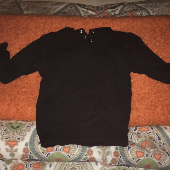 Sweatshirt - Picture 2 of 2